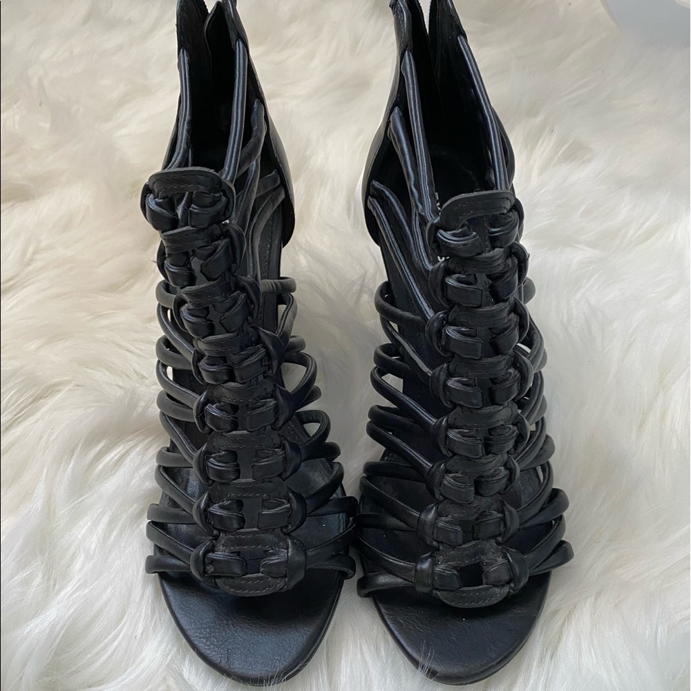 **MAKE AN OFFER**